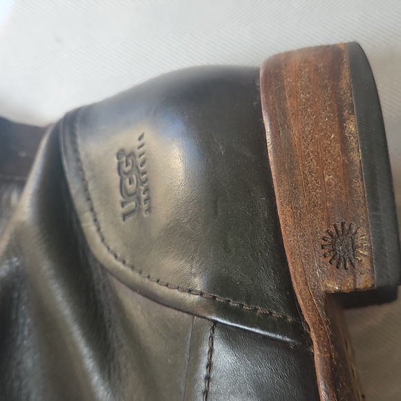 🌸UGG Dark Brown Leather Knee-High Boots - Picture 2 of 7